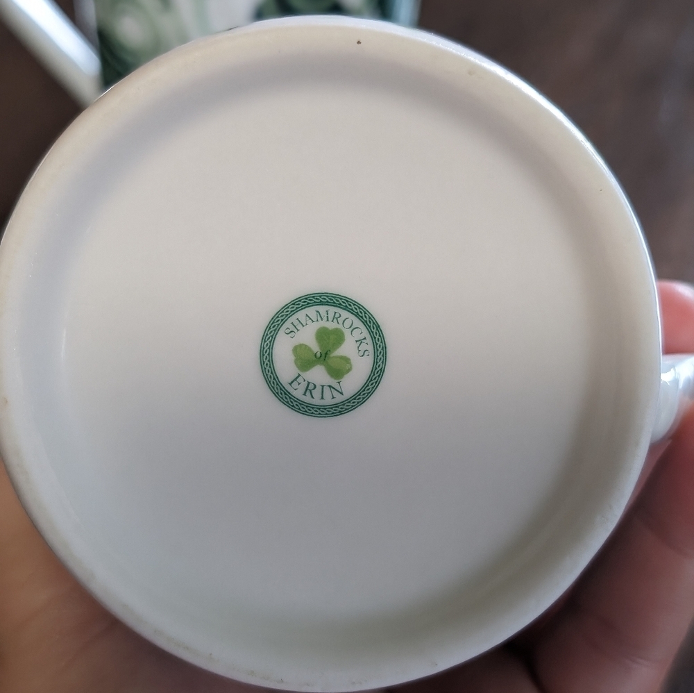 Shamrock of Erin Mugs - Picture 5 of 5